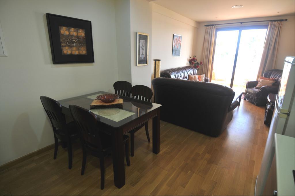 Ithaki Phinikoudes Apartment No. 202 Larnaka Zimmer foto