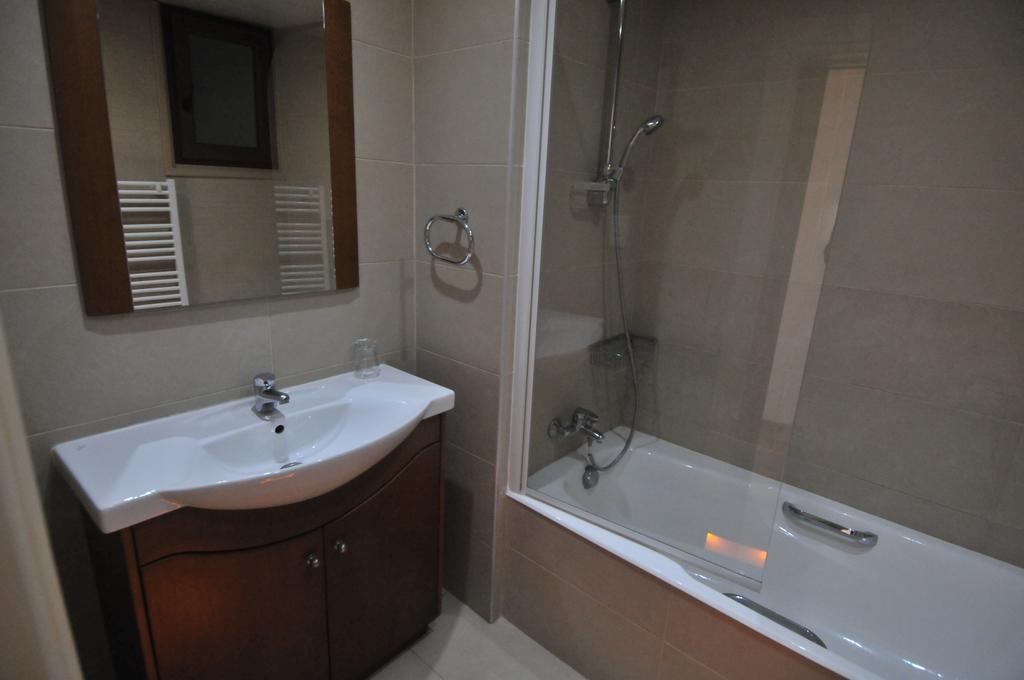 Ithaki Phinikoudes Apartment No. 202 Larnaka Zimmer foto