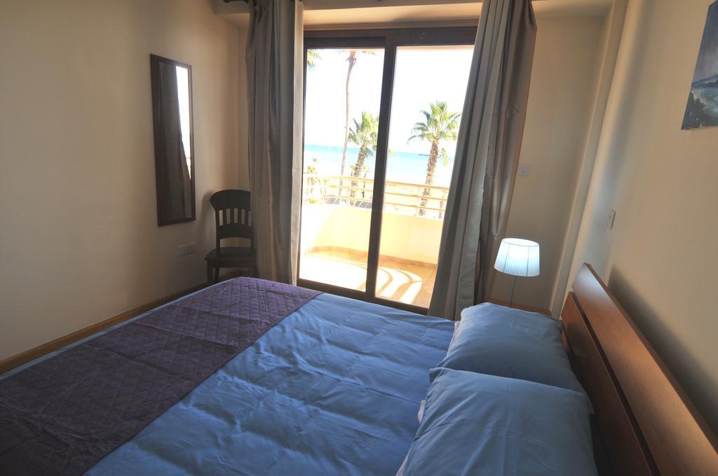 Ithaki Phinikoudes Apartment No. 202 Larnaka Zimmer foto